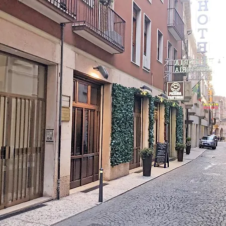 San Nicolo 3 Marchetti Πανσιόν *