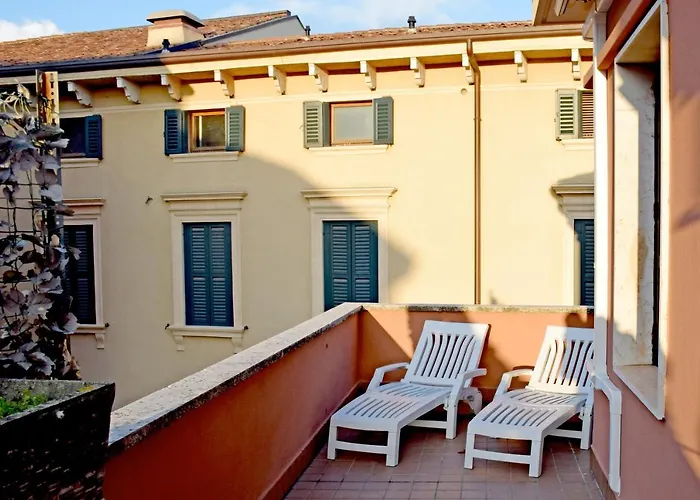 San Nicolo 3 Marchetti Guest house *
